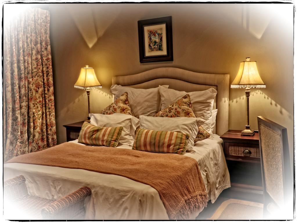 โฮล อิน วัน บูทิก โฮเต็ล แอนด์ คอนเฟอเรนซ์ เซ็นเตอร์ Hotel รัวเดอพวร์ต ภายนอก รูปภาพ